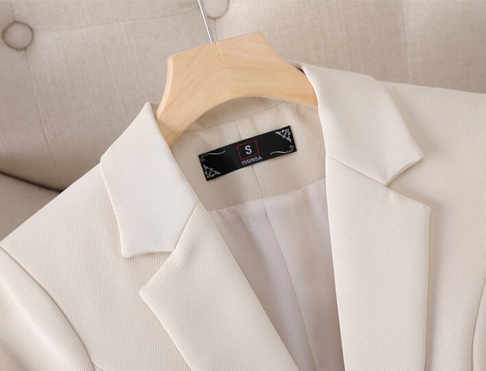 Casual-Chic Blazer mit Modernem Schnitt und Vielseitigem Stil