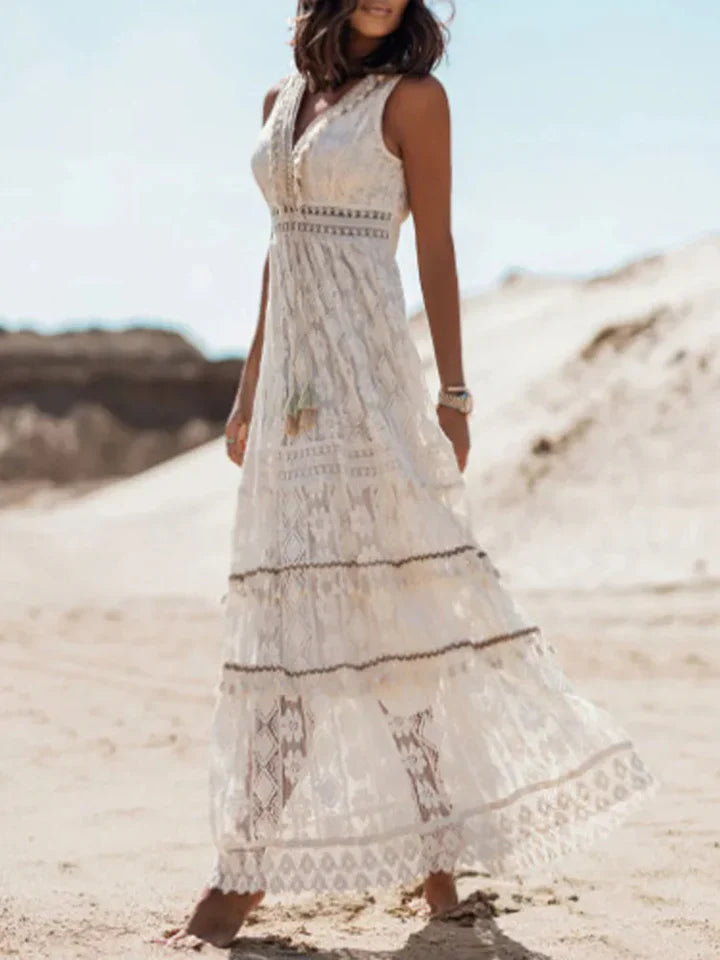 Bohemian Maxikleid mit Spitze und eleganten ausgestellten Ärmeln