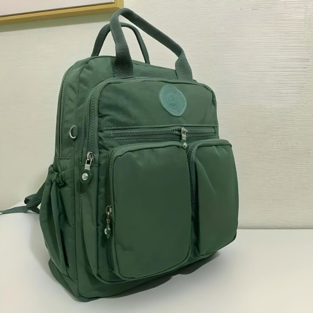 Rucksack mit mehreren Taschen