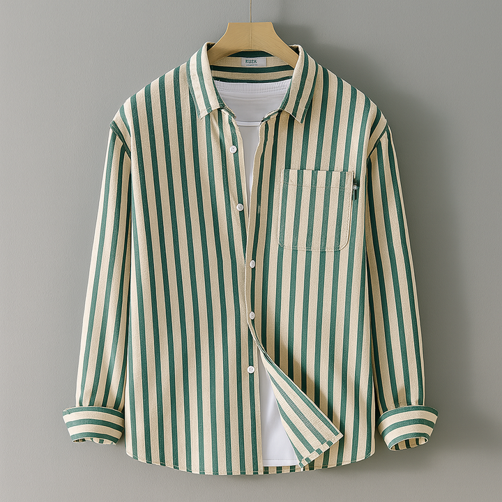 Lässiger Langarmstil mit Brusttasche