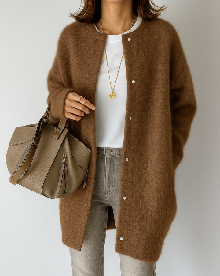 Kuschelige, minimalistische, weiche Strickjacke für Damen