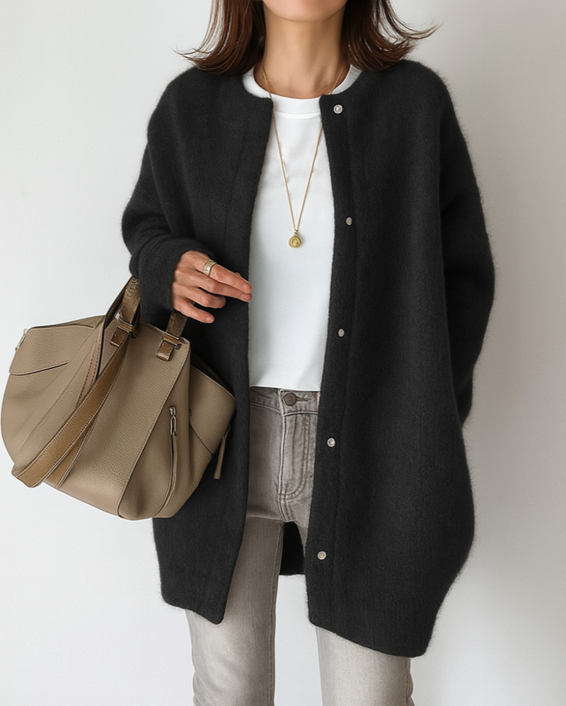 Kuschelige, minimalistische, weiche Strickjacke für Damen