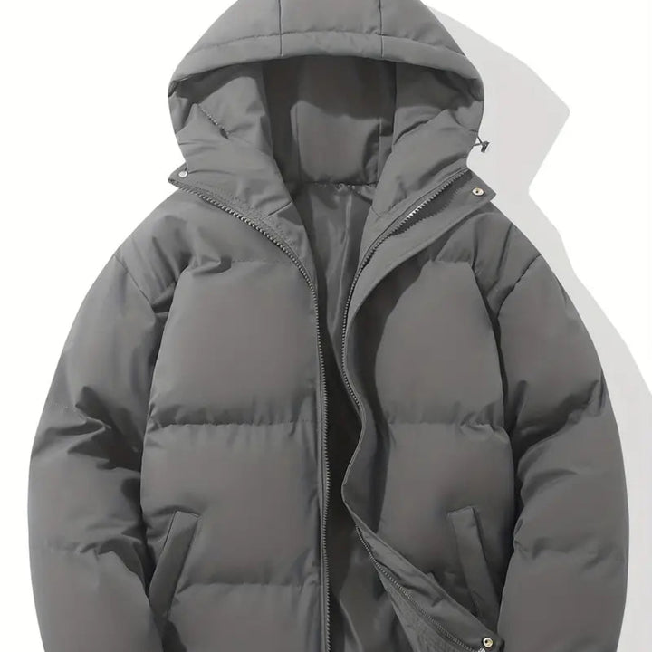 Trendige Steppjacke mit Kapuze für die kalte Tage