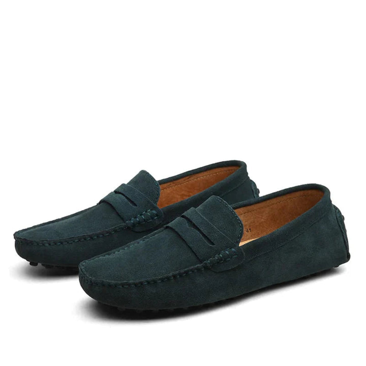 Loafer aus Wildleder im italienischen Stil