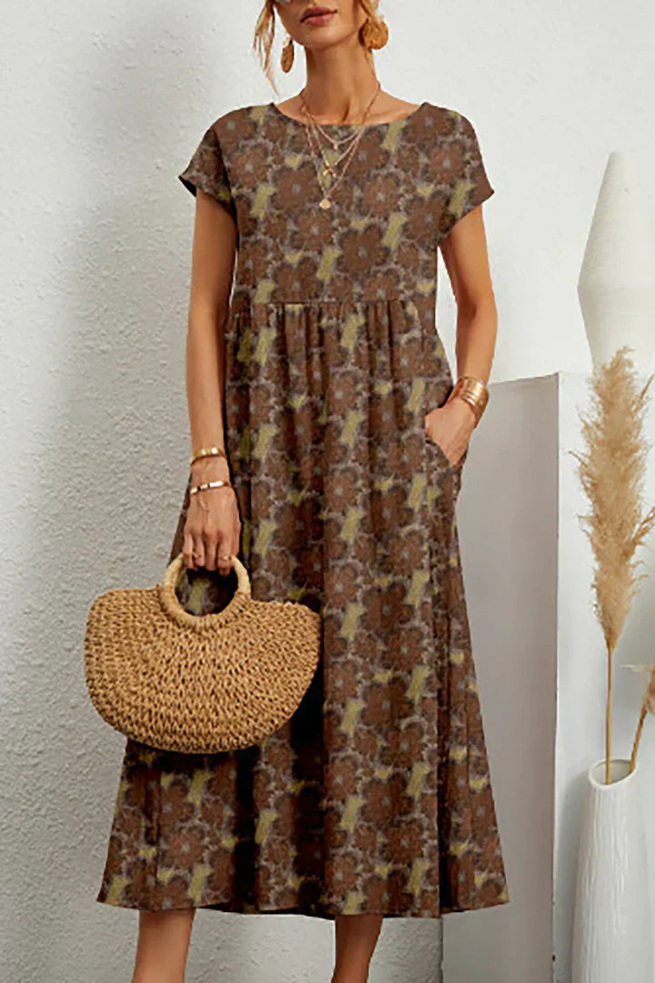 Midikleid im Bohemian-Stil mit Blumenmuster und Flügelärmeln