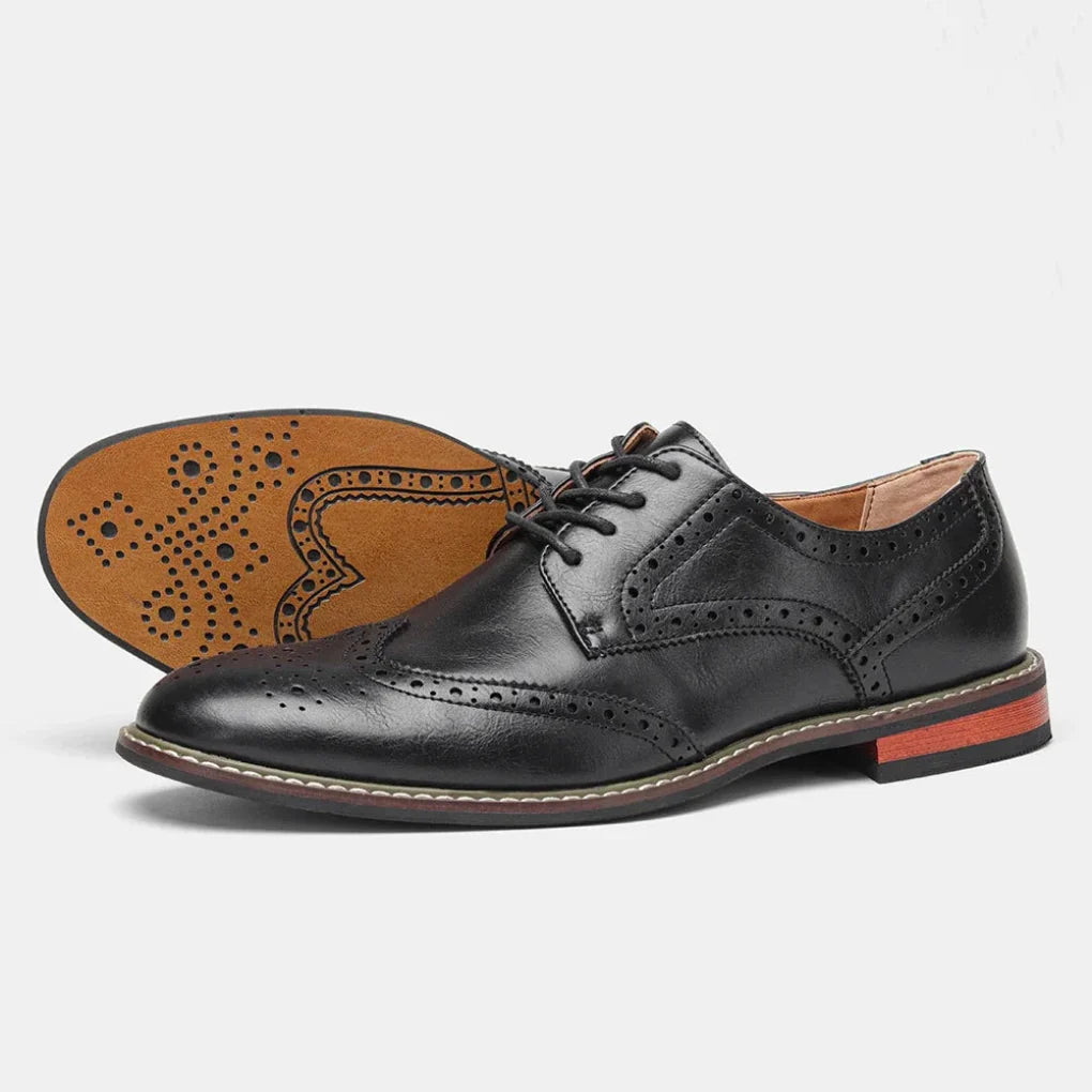 Brogue-Oxford-Schnürschuhe aus Leder mit Flügelkappe