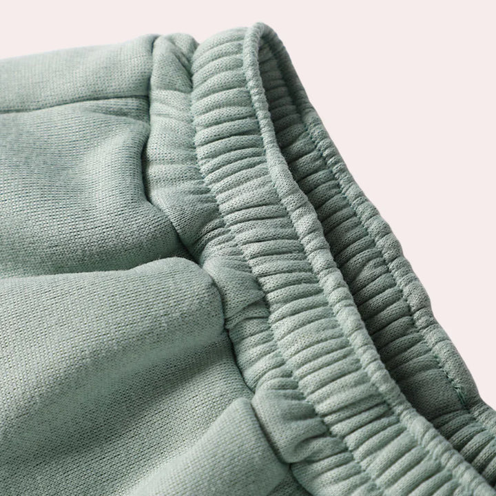 Zweiteiliges Damen-Trainingsset mit hohem Bund