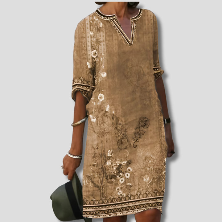 Müheloses und bequemes Boho-Kleid mit Blumenmuster und Rüschen