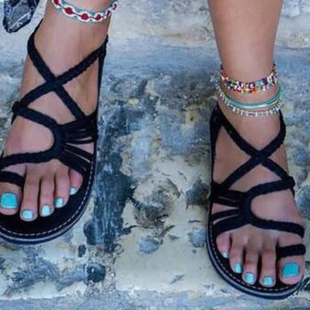 Bunte Strandsandalen