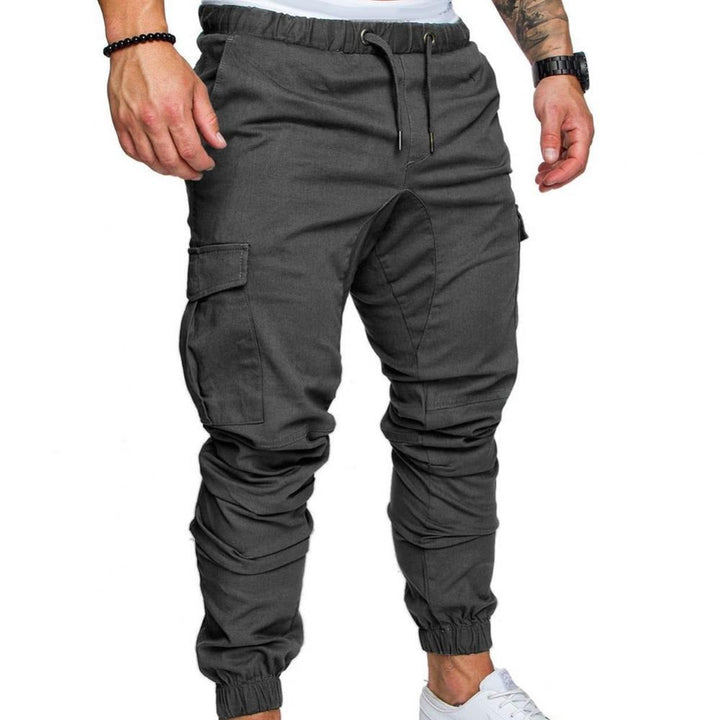 Herren-Cargohose mit stilvollem Design und funktionalen Details