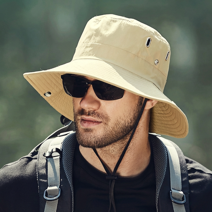 Sonnenhut – UV-Schutz für Wandern & Strand