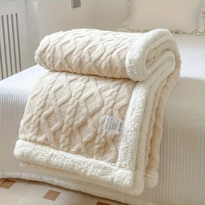 Kuscheldecke mit Wendefunktion aus Sherpa-Fleece