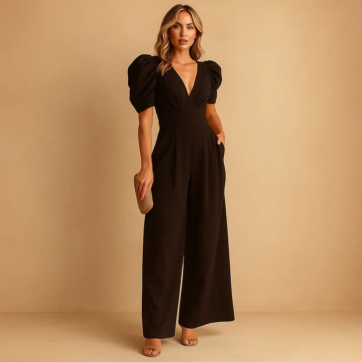 Schmeichelnder Jumpsuit mit Puffärmeln