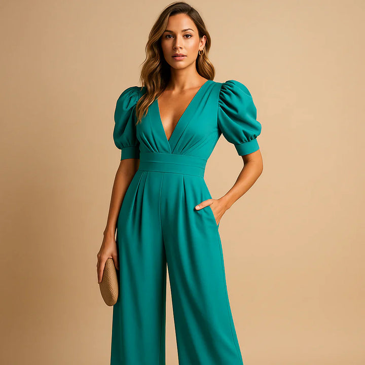 Schmeichelnder Jumpsuit mit Puffärmeln